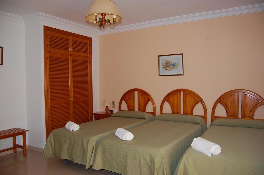 Hotel Antonio Conil Conil De La Frontera Esterno foto