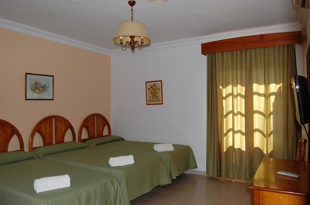 Hotel Antonio Conil Conil De La Frontera Esterno foto